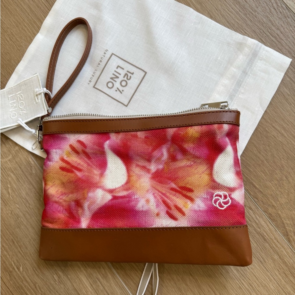 NWT Clutch Purse in Pinks